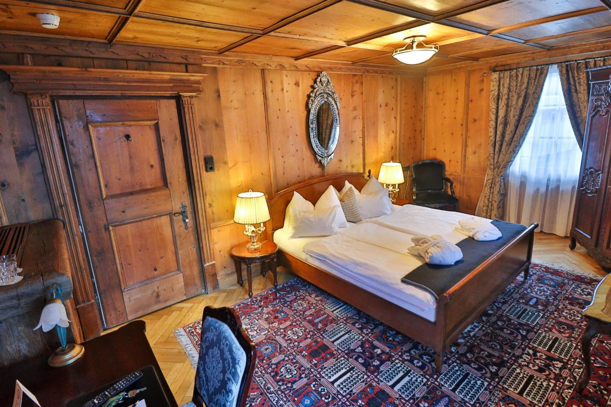 Schneider Hof Boutique Hotel Sankt Anton am Arlberg Exterior photo